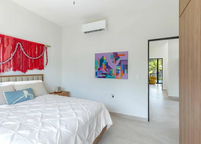 Mirame #4 - 3 Bedroom Across From The Villa