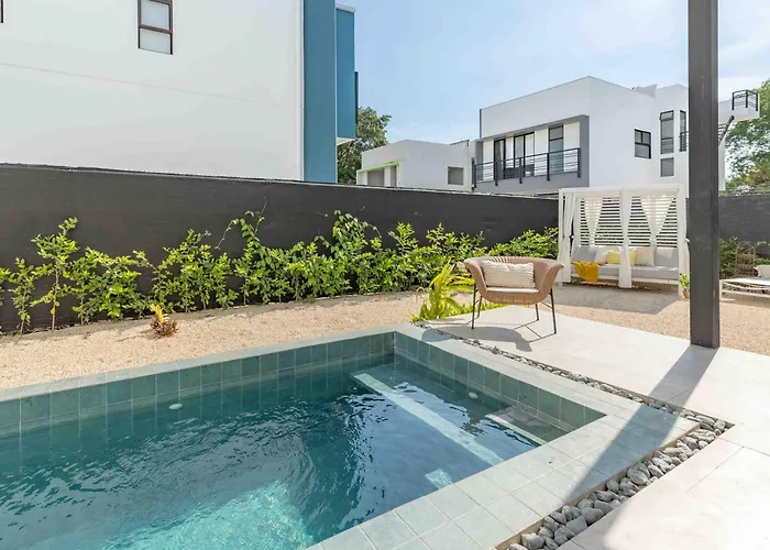 Mirame #4 - 3 Bedroom Across From The
