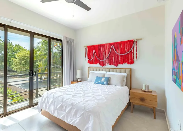 Villa Mirame #4 - 3 Bedroom Across From The