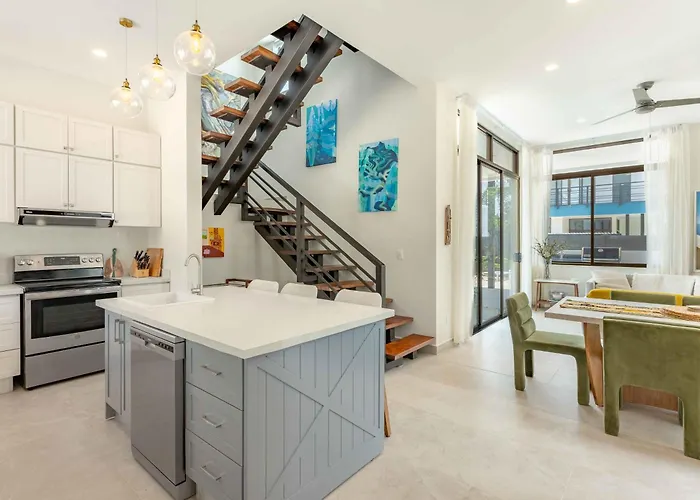 Mirame #4 - 3 Bedroom Across From The *