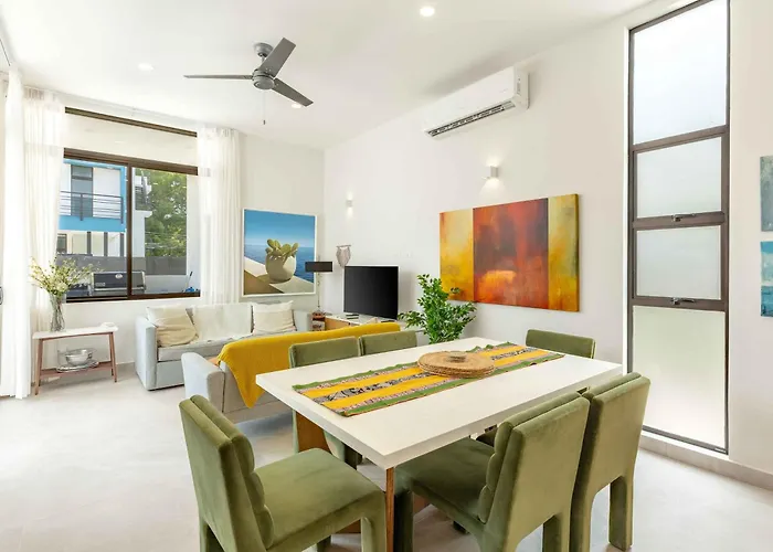 Villa Mirame #4 - 3 Bedroom Across From The Coco