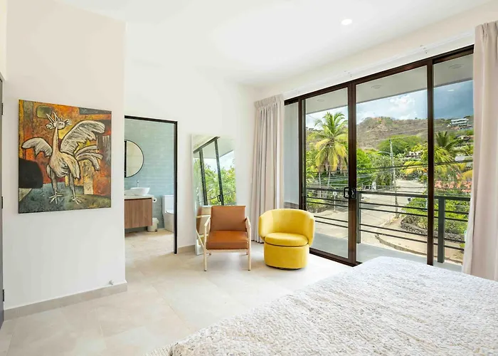 Villa Mirame #4 - 3 Bedroom Across From The